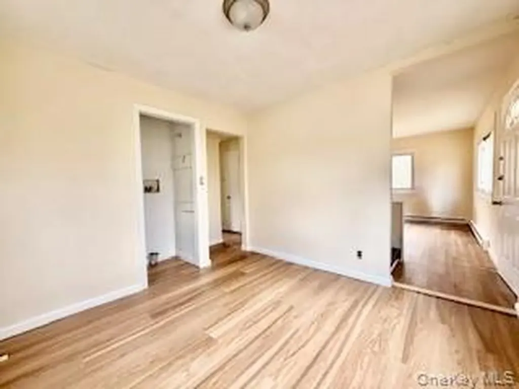 106 Eleanor Avenue Mastic NY 11950