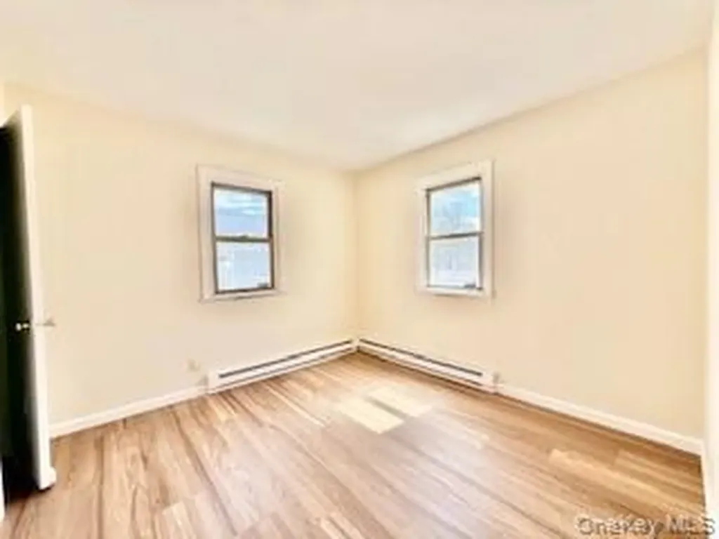 106 Eleanor Avenue Mastic NY 11950