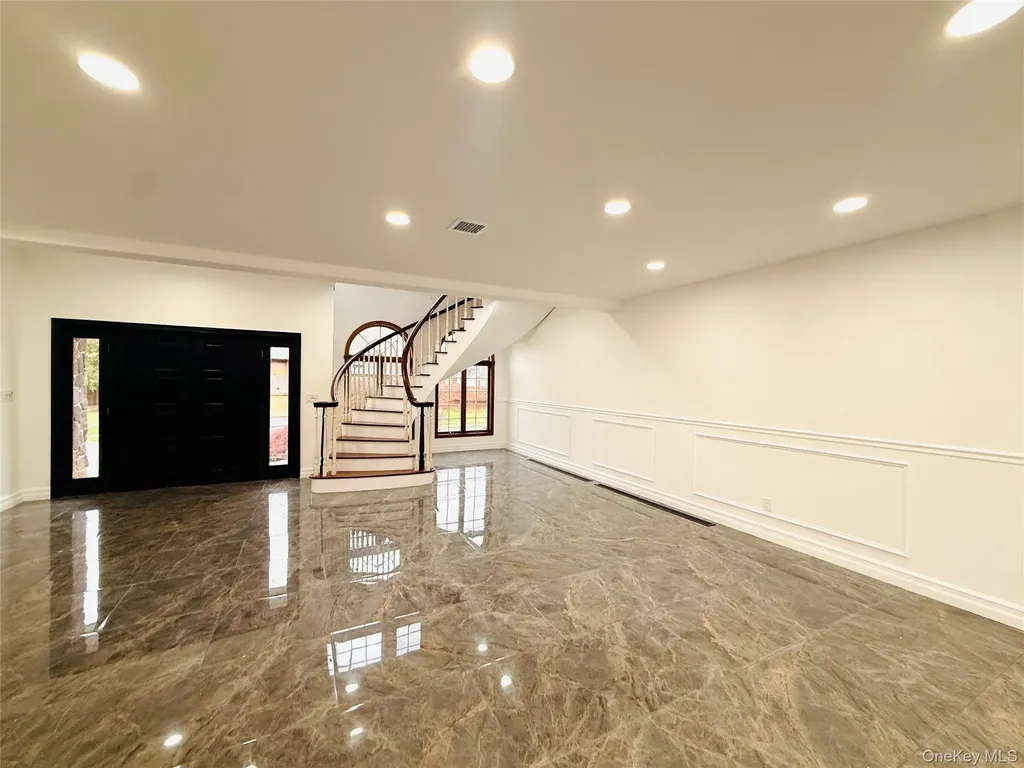 65 Mellow Lane Jericho NY 11753