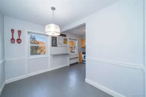14 Leewood Circle Eastchester NY 10709