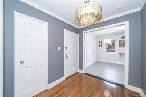 14 Leewood Circle Eastchester NY 10709