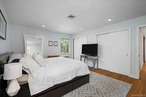 4 Wagon Wheel Road Mamaroneck NY 10543