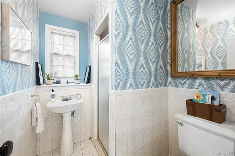 4 Wagon Wheel Road Mamaroneck NY 10543