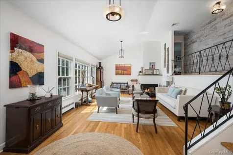 4 Wagon Wheel Road Mamaroneck NY 10543