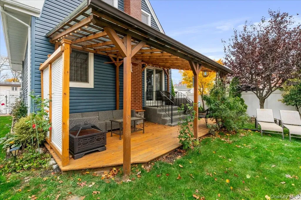 4928 Express Drive S Ronkonkoma NY 11779