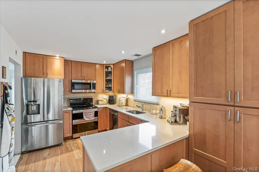 4928 Express Drive S Ronkonkoma NY 11779