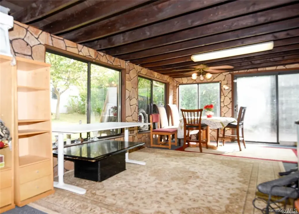 29 Andover Drive Deer Park NY 11729