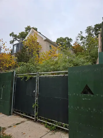 315 W 262nd Street Bronx NY 10471