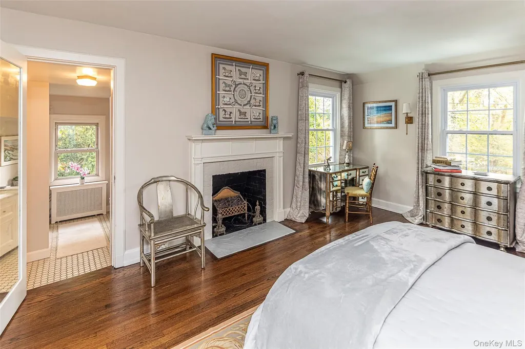 16 Aka 80 Hereford Road Bronxville NY 10708
