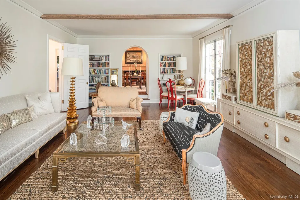 16 Aka 80 Hereford Road Bronxville NY 10708