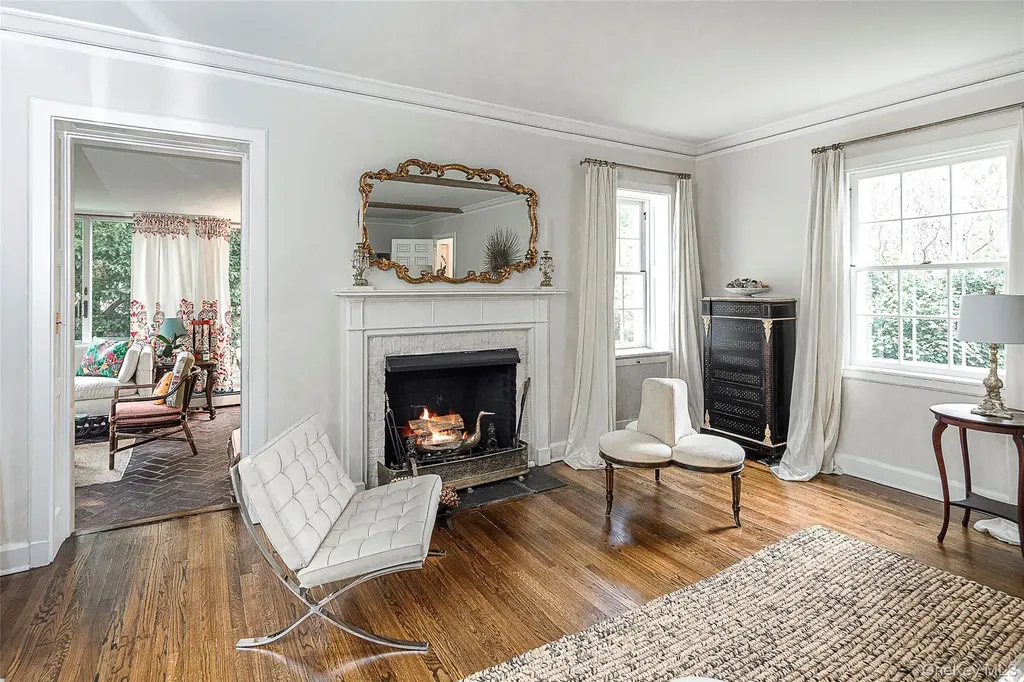 16 Aka 80 Hereford Road Bronxville NY 10708