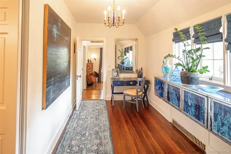 16 Aka 80 Hereford Road Bronxville NY 10708