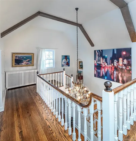 16 Aka 80 Hereford Road Bronxville NY 10708