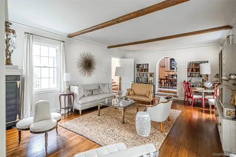 16 Aka 80 Hereford Road Bronxville NY 10708