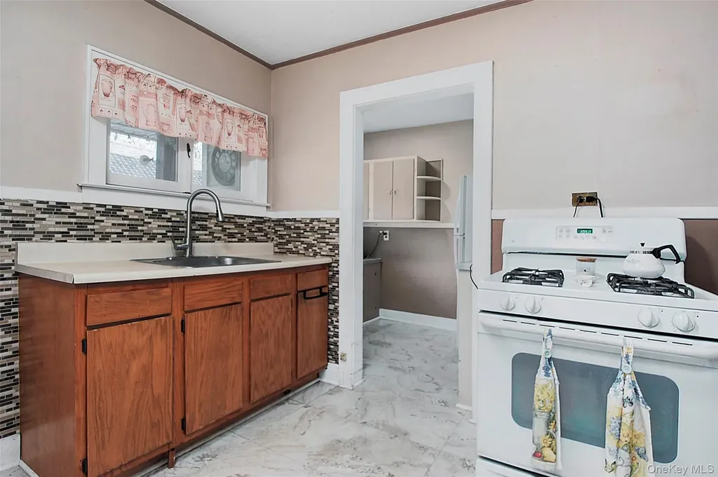 85 Overocker Road Poughkeepsie NY 12603