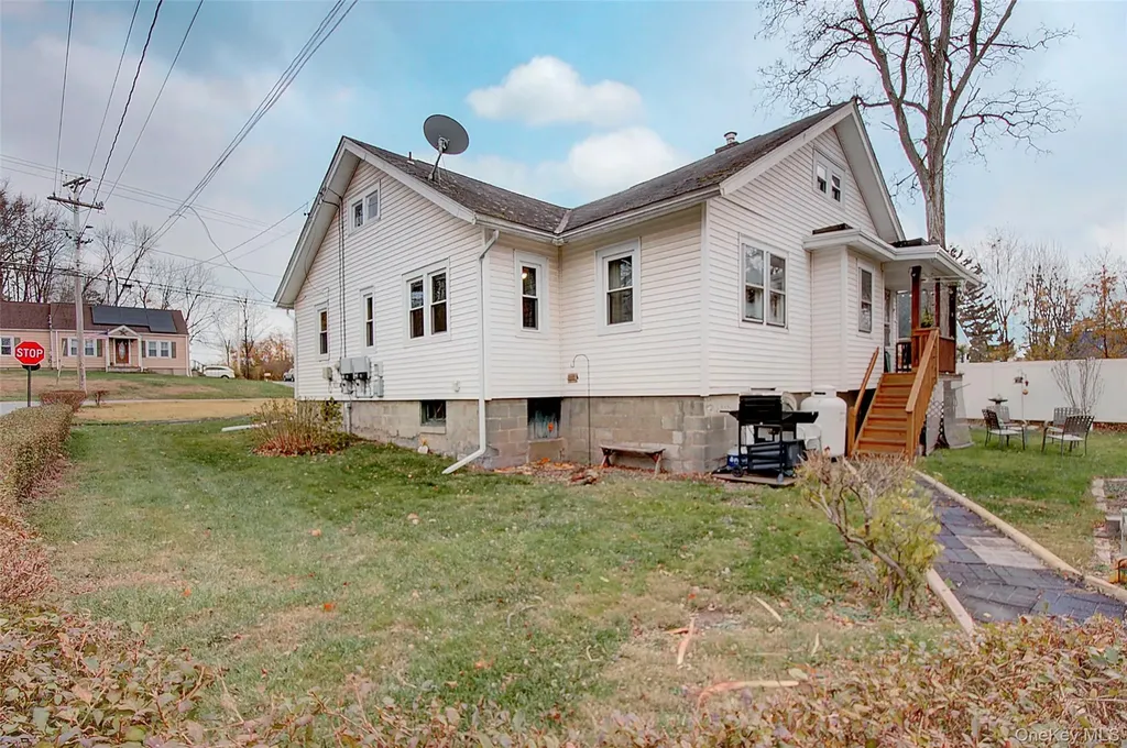 85 Overocker Road Poughkeepsie NY 12603