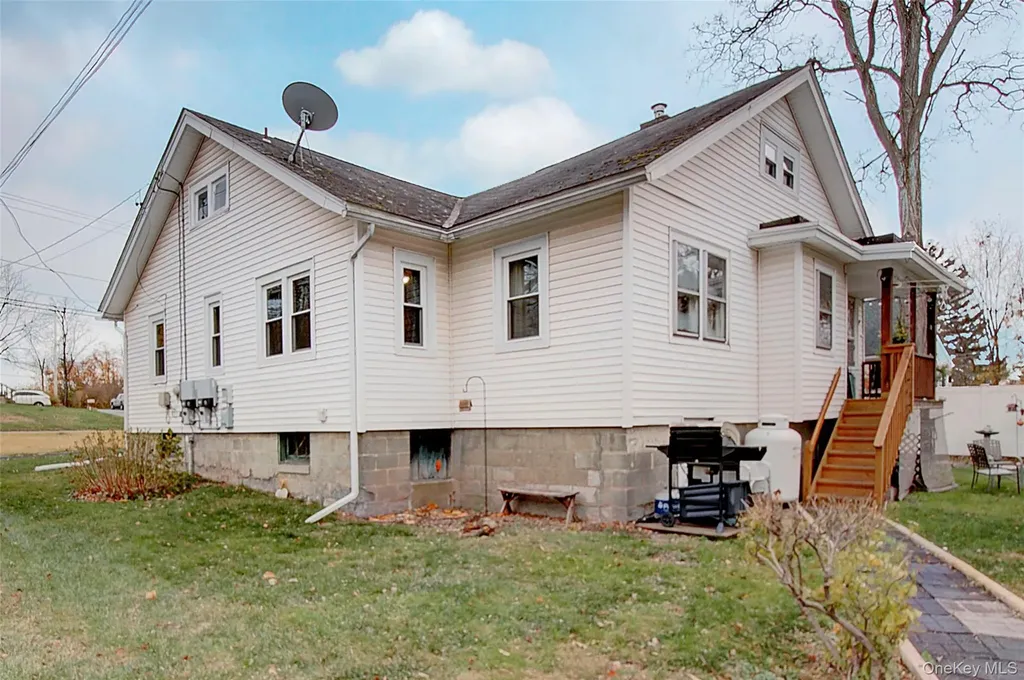 85 Overocker Road Poughkeepsie NY 12603