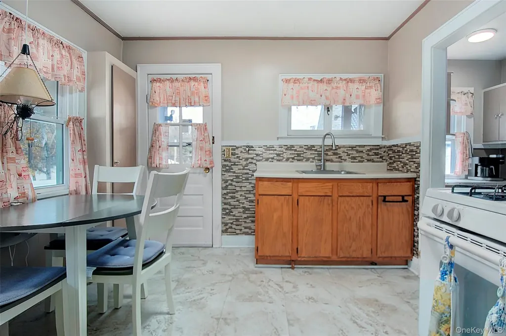 85 Overocker Road Poughkeepsie NY 12603
