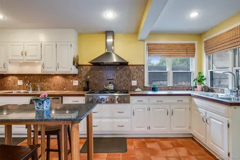 361 Albany Avenue Kingston NY 12401