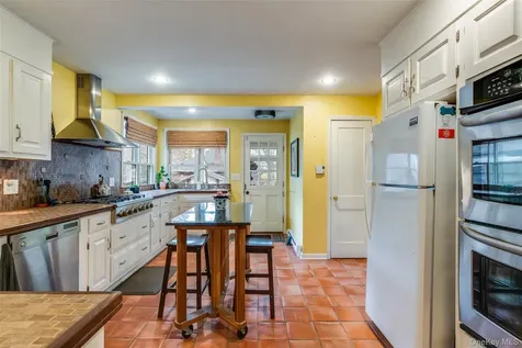 361 Albany Avenue Kingston NY 12401