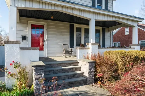 361 Albany Avenue Kingston NY 12401