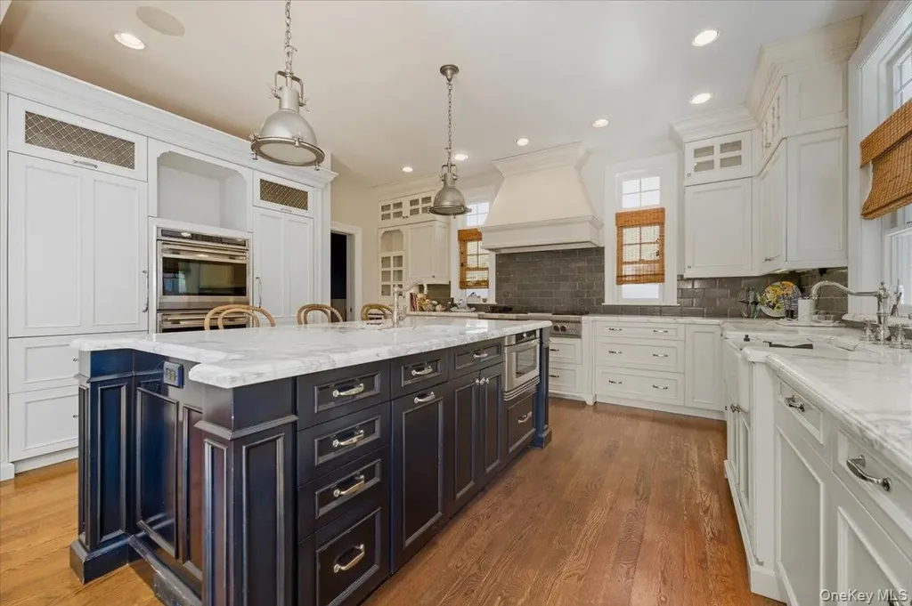 134 Dutchess Boulevard Atlantic Beach NY 11509