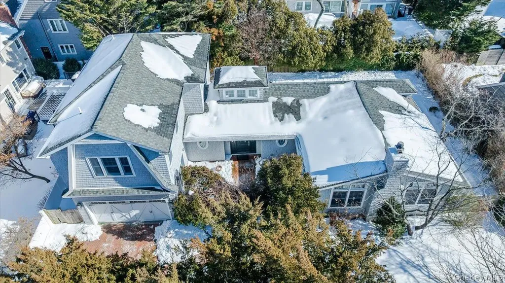 134 Dutchess Boulevard Atlantic Beach NY 11509