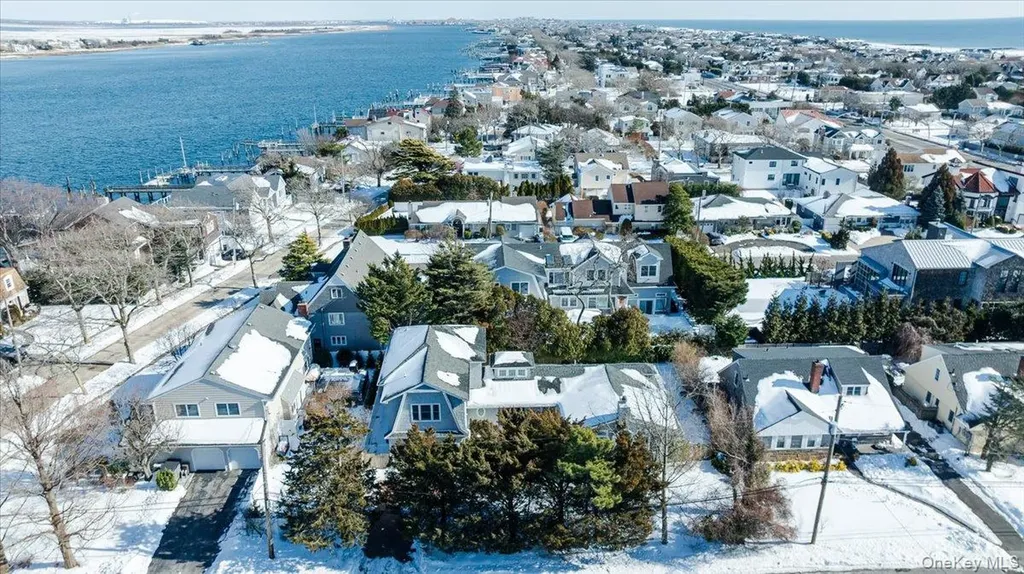 134 Dutchess Boulevard Atlantic Beach NY 11509