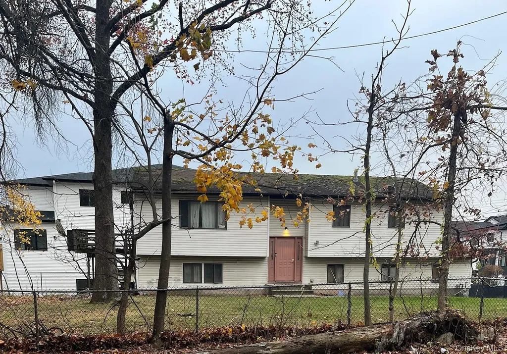 136 Union Road Spring Valley NY 10977