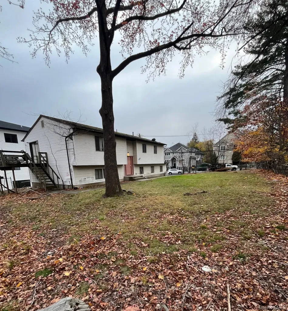 136 Union Road Spring Valley NY 10977
