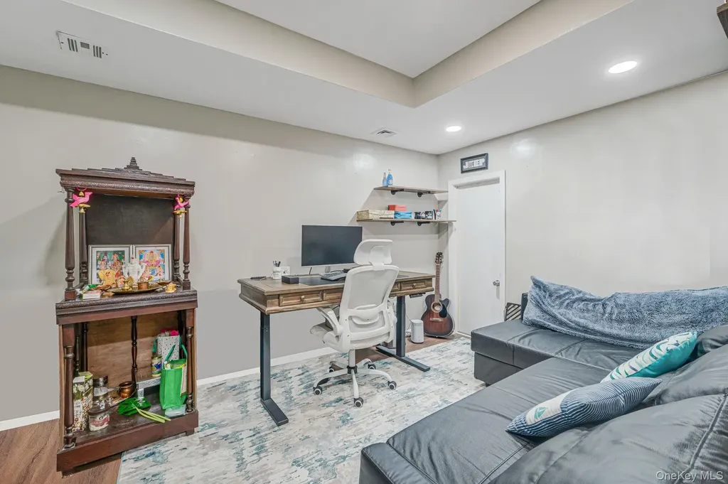 2751 Schleigel Boulevard Amityville NY 11701