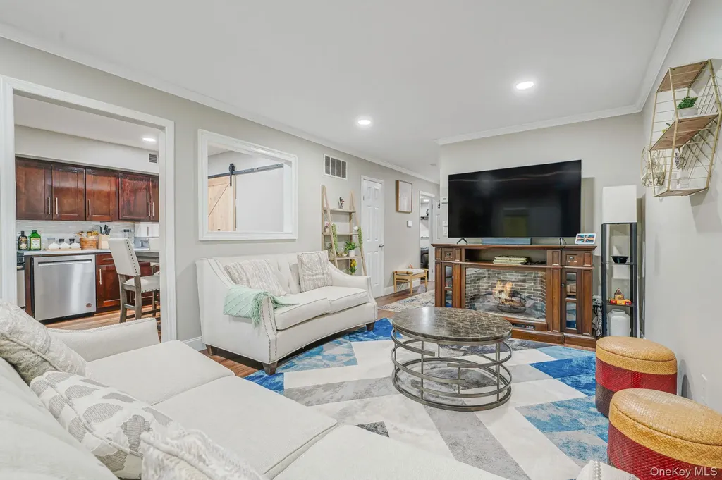 2751 Schleigel Boulevard Amityville NY 11701