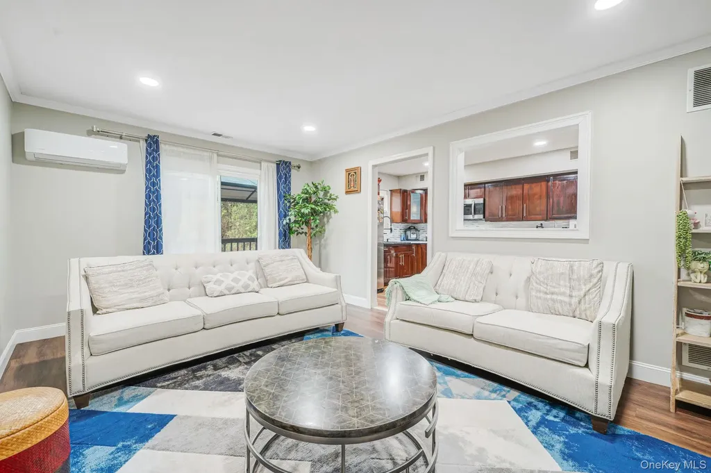 2751 Schleigel Boulevard Amityville NY 11701