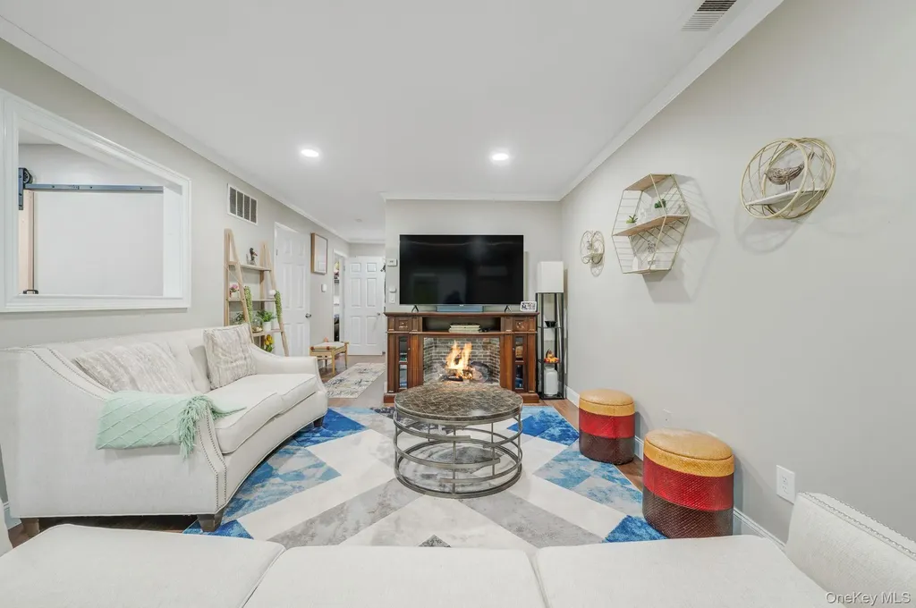2751 Schleigel Boulevard Amityville NY 11701