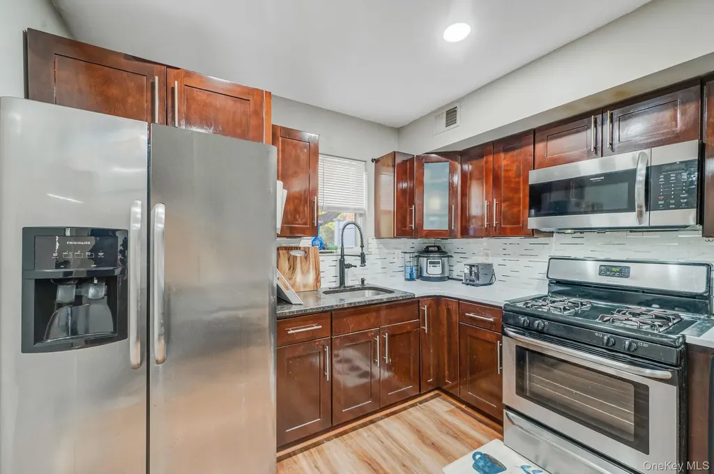 2751 Schleigel Boulevard Amityville NY 11701