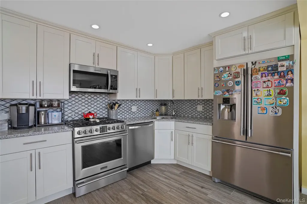 48 Gotham Avenue Brooklyn NY 11229