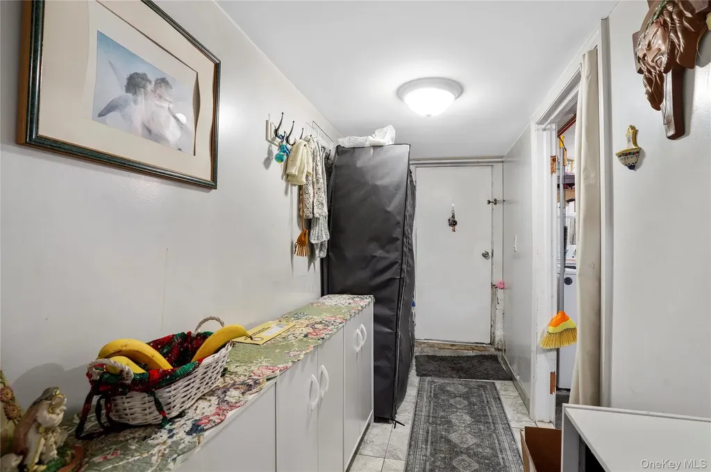 48 Gotham Avenue Brooklyn NY 11229