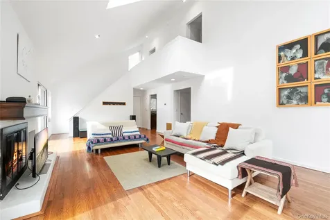 23 Scrimshaw Lane Amagansett NY 11930