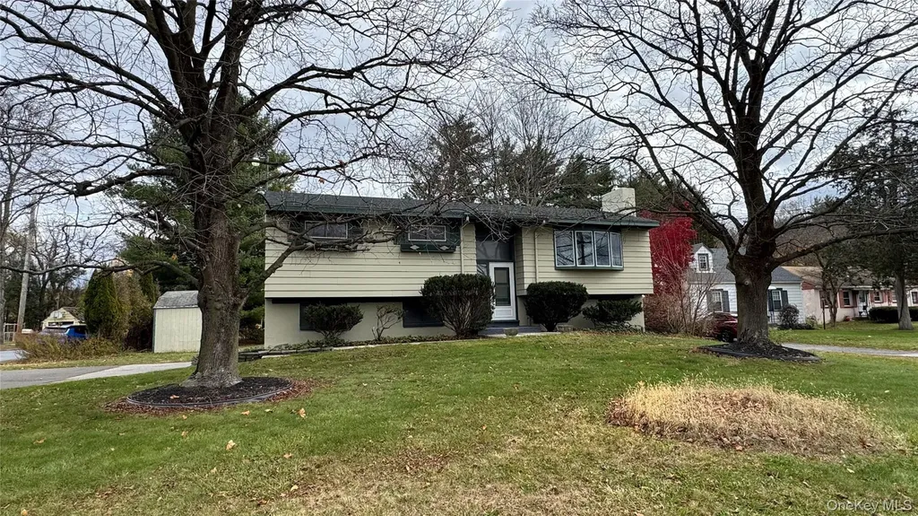 107 Noxon Road Poughkeepsie NY 12603