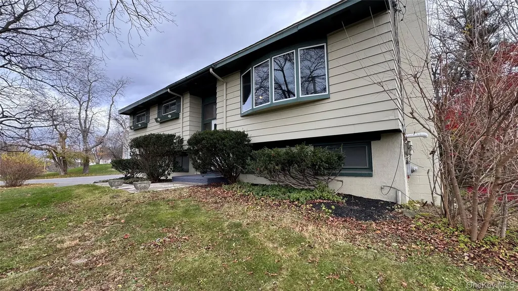107 Noxon Road Poughkeepsie NY 12603