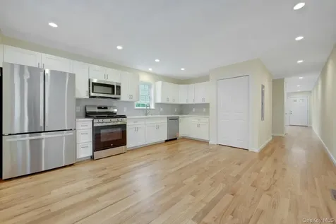 207 Grand Street Mamaroneck NY 10543