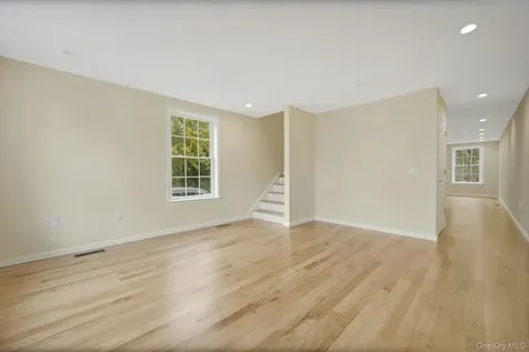 207 Grand Street Mamaroneck NY 10543
