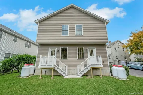 207 Grand Street Mamaroneck NY 10543