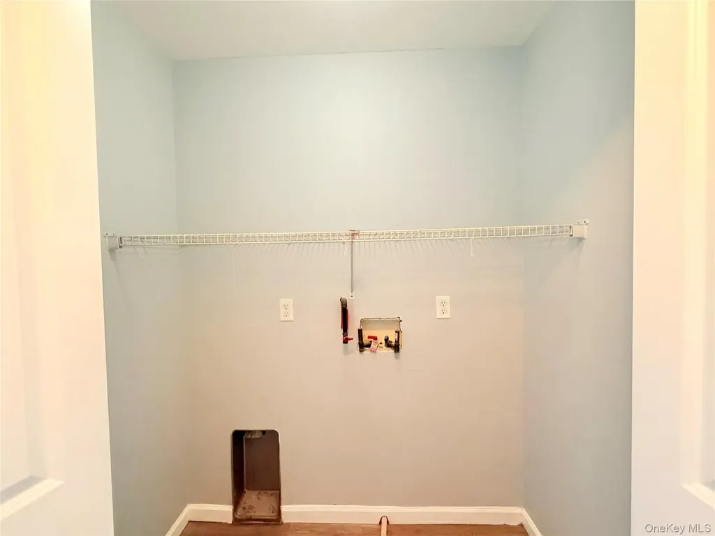 4 Avoncroft Lane Middletown NY 10940
