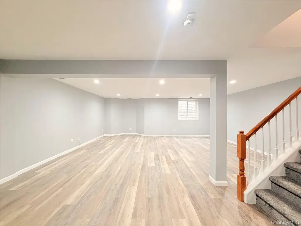4 Avoncroft Lane Middletown NY 10940
