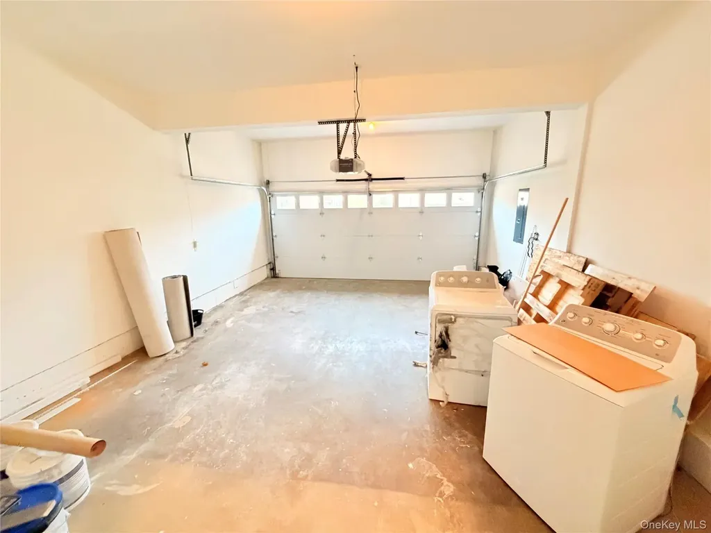 4 Avoncroft Lane Middletown NY 10940