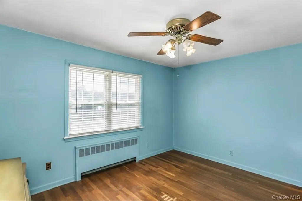 1316 12th Street West Babylon NY 11704