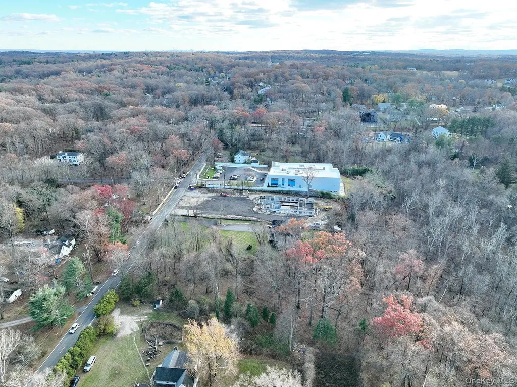 613 Route 306 Suffern NY 10901