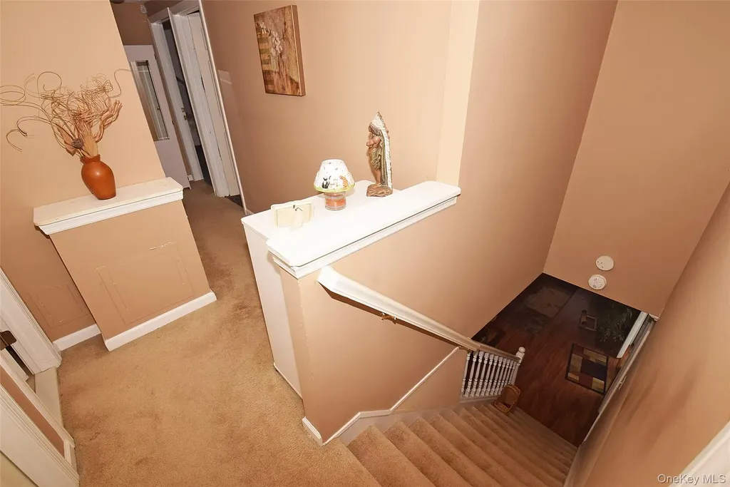 49 Cutter Lane Levittown NY 11756