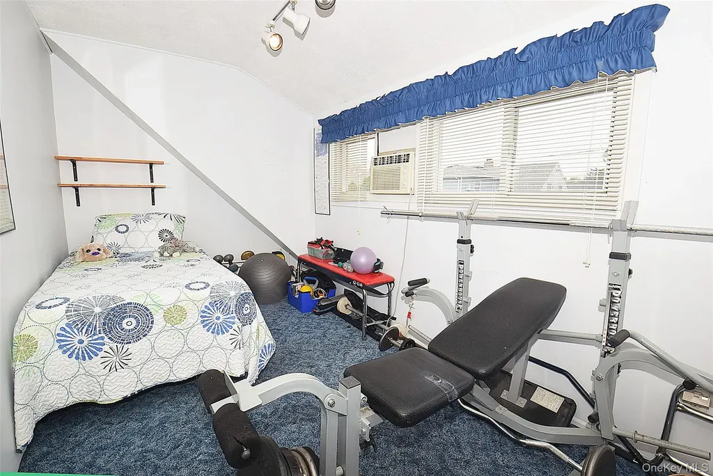 49 Cutter Lane Levittown NY 11756